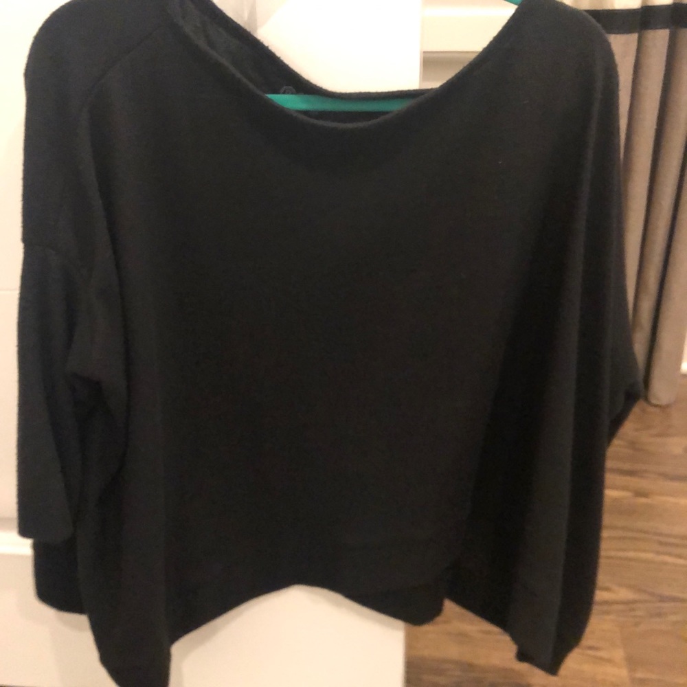Pure barre poncho